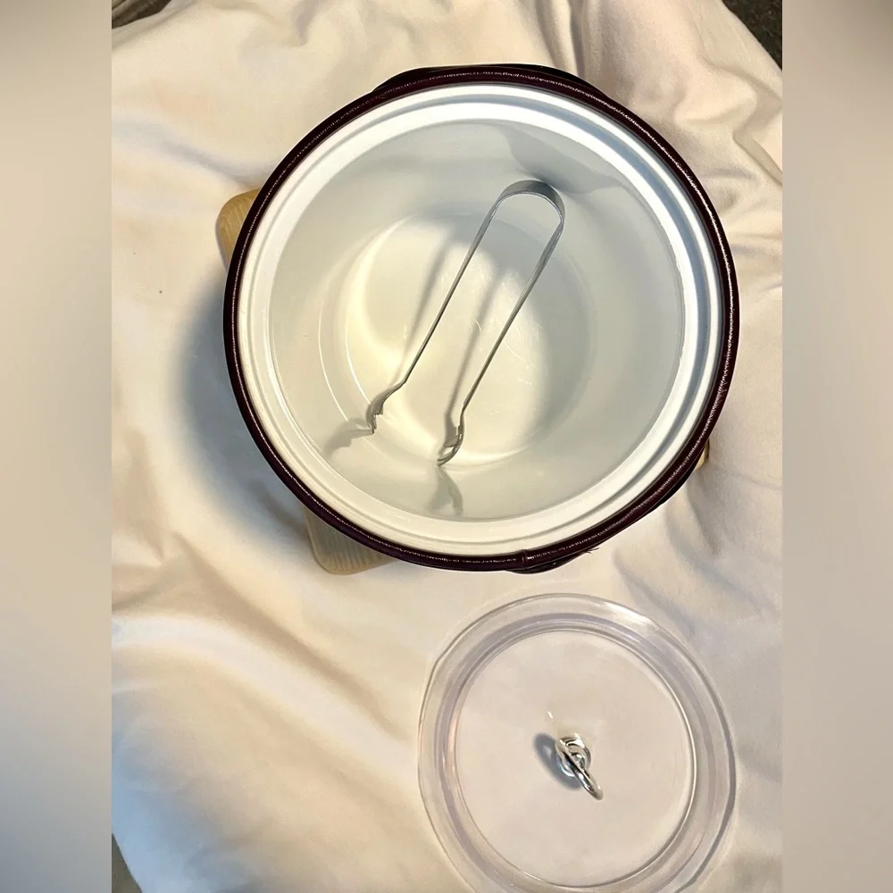 *Vintage**EUC* MCM GEORGES BRIARD Ice Bucket W/ Lid & Tongs - Leather(?) -Maroon